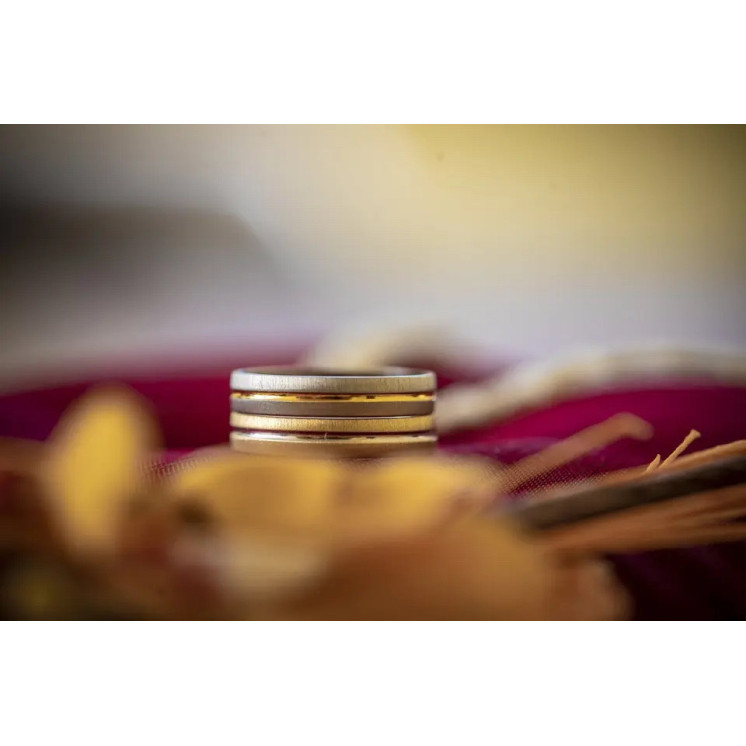 Conjunto de alianzas de boda oro de 18 kilates de distintos colores