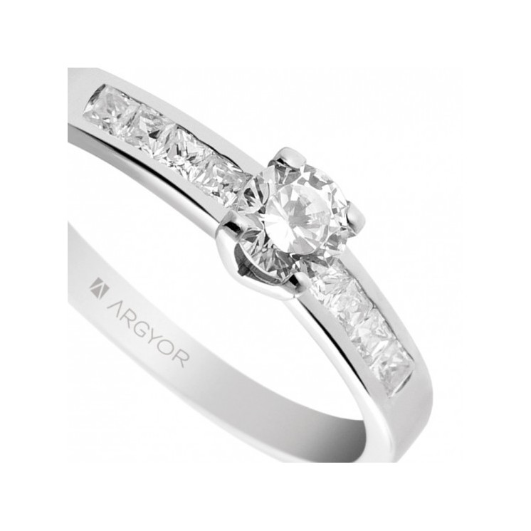 Zoom de anillo de compromiso con diamantes total 0,41ct