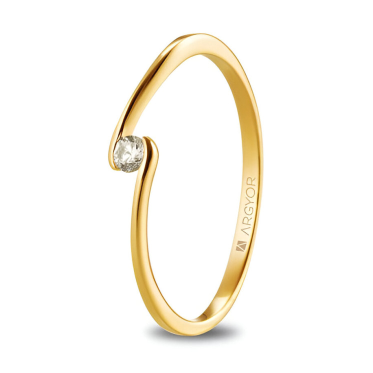 Anillo de pedida en oro amarillo con diamante 0,06ct