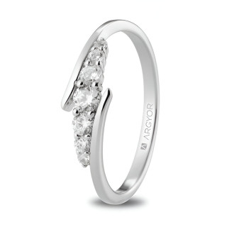 Anillo oro blanco con diamantes talla brillante 0,28ct