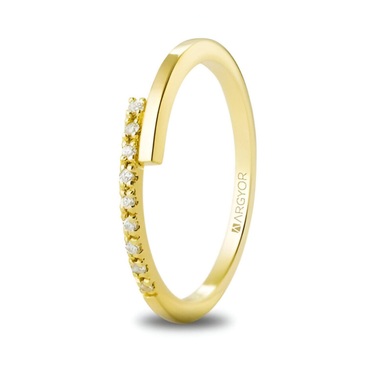 Anillo de oro amarillo con brazo cruzado de oro y diamantes