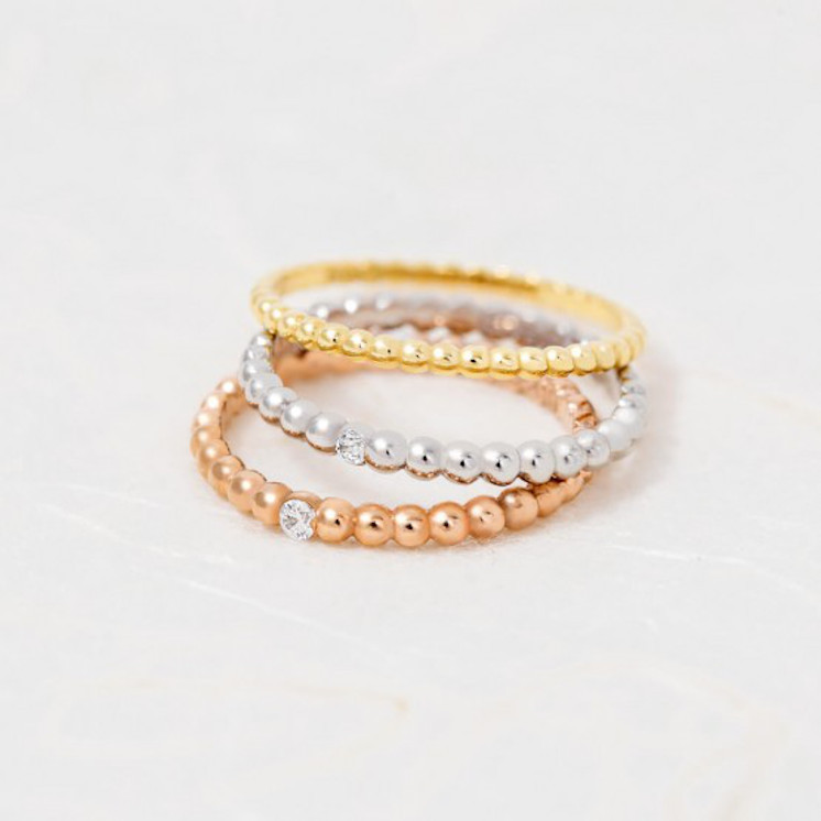 Anillos de oro amarillo blanco y rosa con diamante