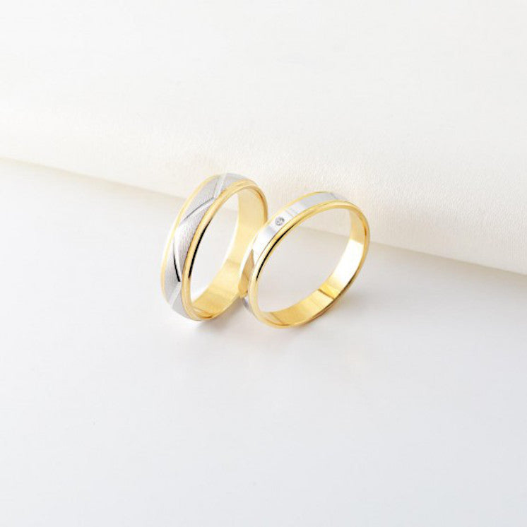 Alianza 18k oro amarillo y blanco brillo con diamante - foto 3