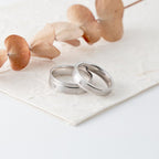Alianza 5 milímetros en oro blanco con diamante - foto 2