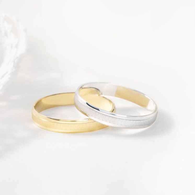 Alianza de boda 9 kilates oro amarillo biselada mate y brillo - foto 3