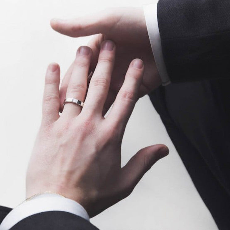Alianza plana de boda oro blanco 4 milímetros - foto 2